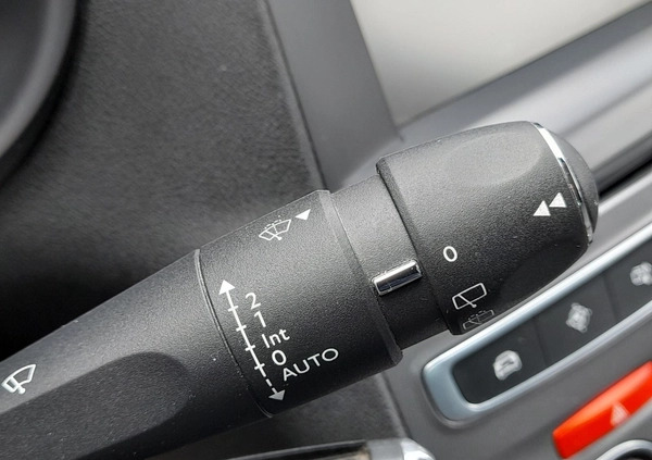 Citroen C4 cena 41400 przebieg: 46684, rok produkcji 2016 z Sosnowiec małe 497